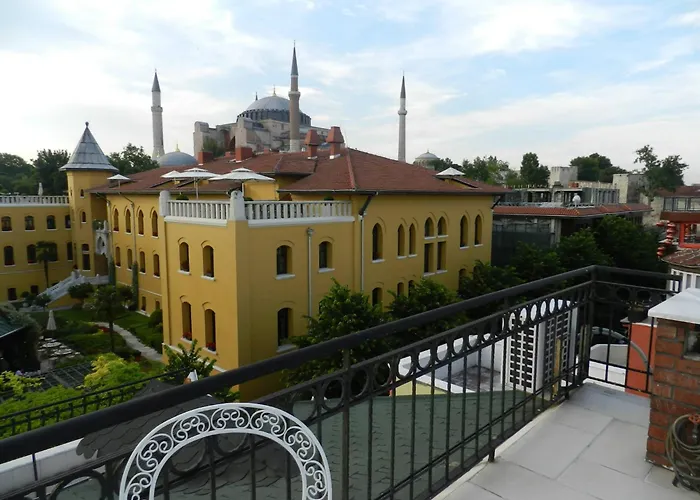 Berk Guest House - Grandma\'S House
